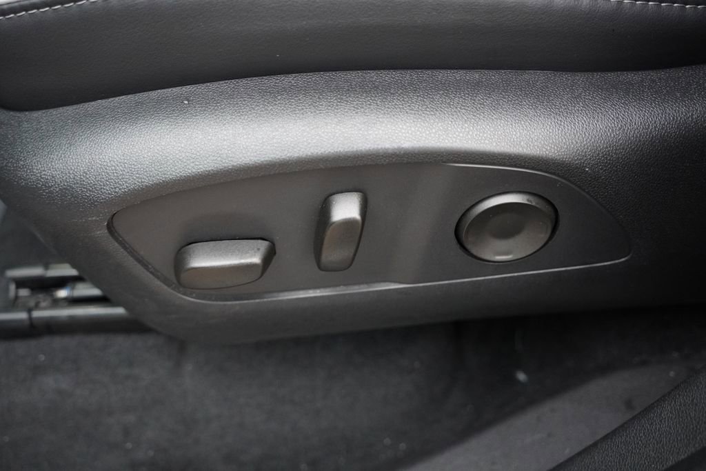 Certified 2025 Buick Enclave Preferred image 24