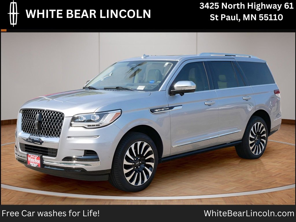Used 2024 Lincoln Navigator Black Label image 1