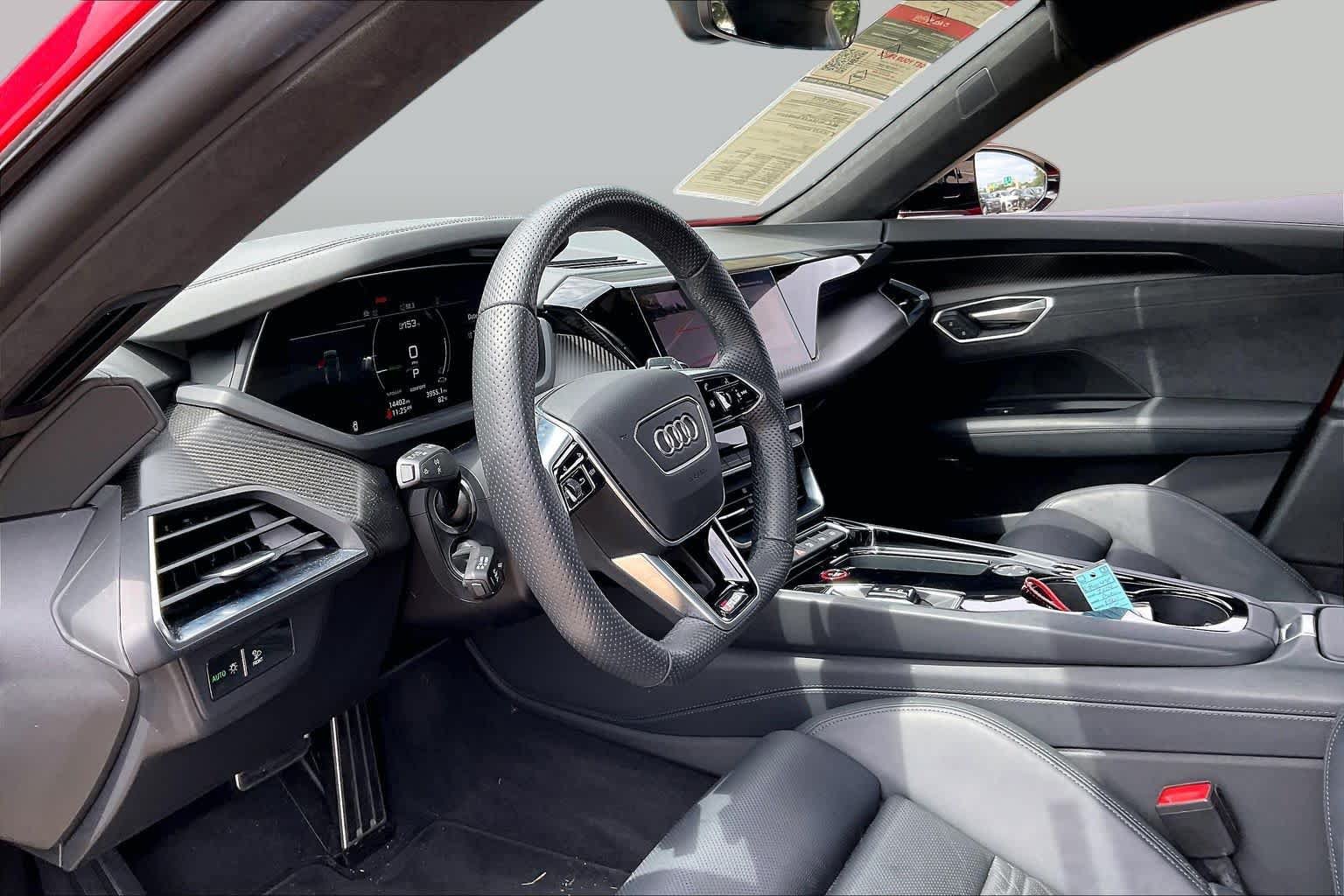 Used 2024 Audi RS e-tron GT w/ Carbon Performance Package AWD/4WD image 17