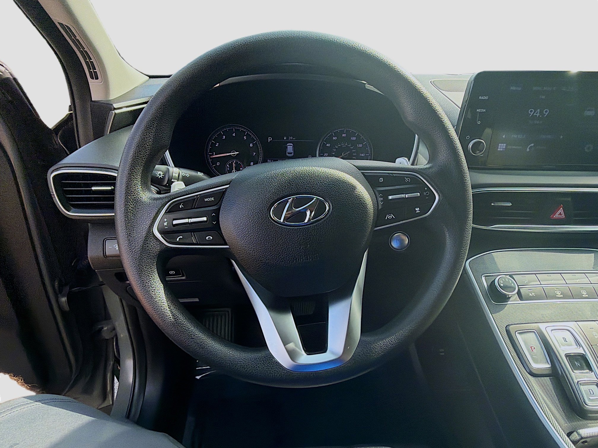 Used 2022 Hyundai Santa Fe SEL w/ Cargo Package FWD image 8