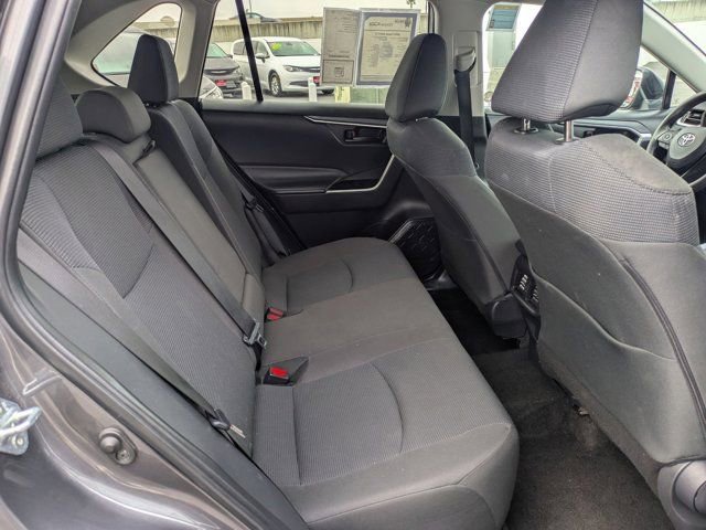 Used 2024 Toyota RAV4 LE image 7