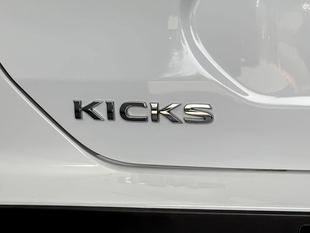 Used 2023 Nissan Kicks S image 25