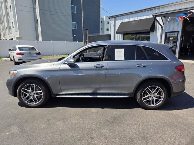 Used 2016 Mercedes-Benz GLC 300 w/ Sport Package image 4