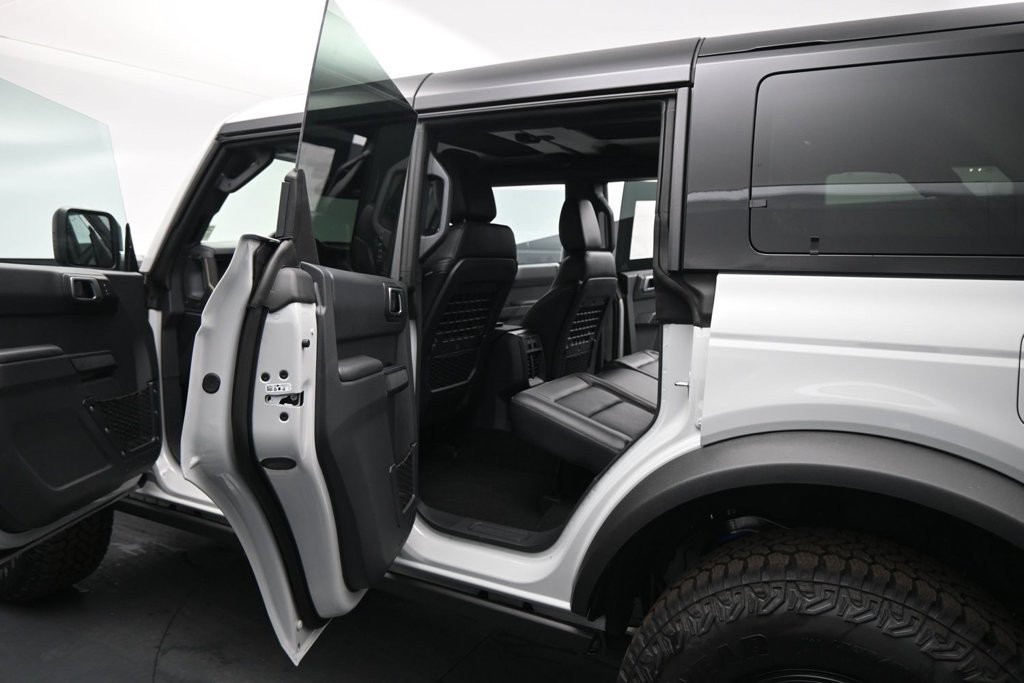 New 2026 Ford Bronco Badlands AWD/4WD image 16
