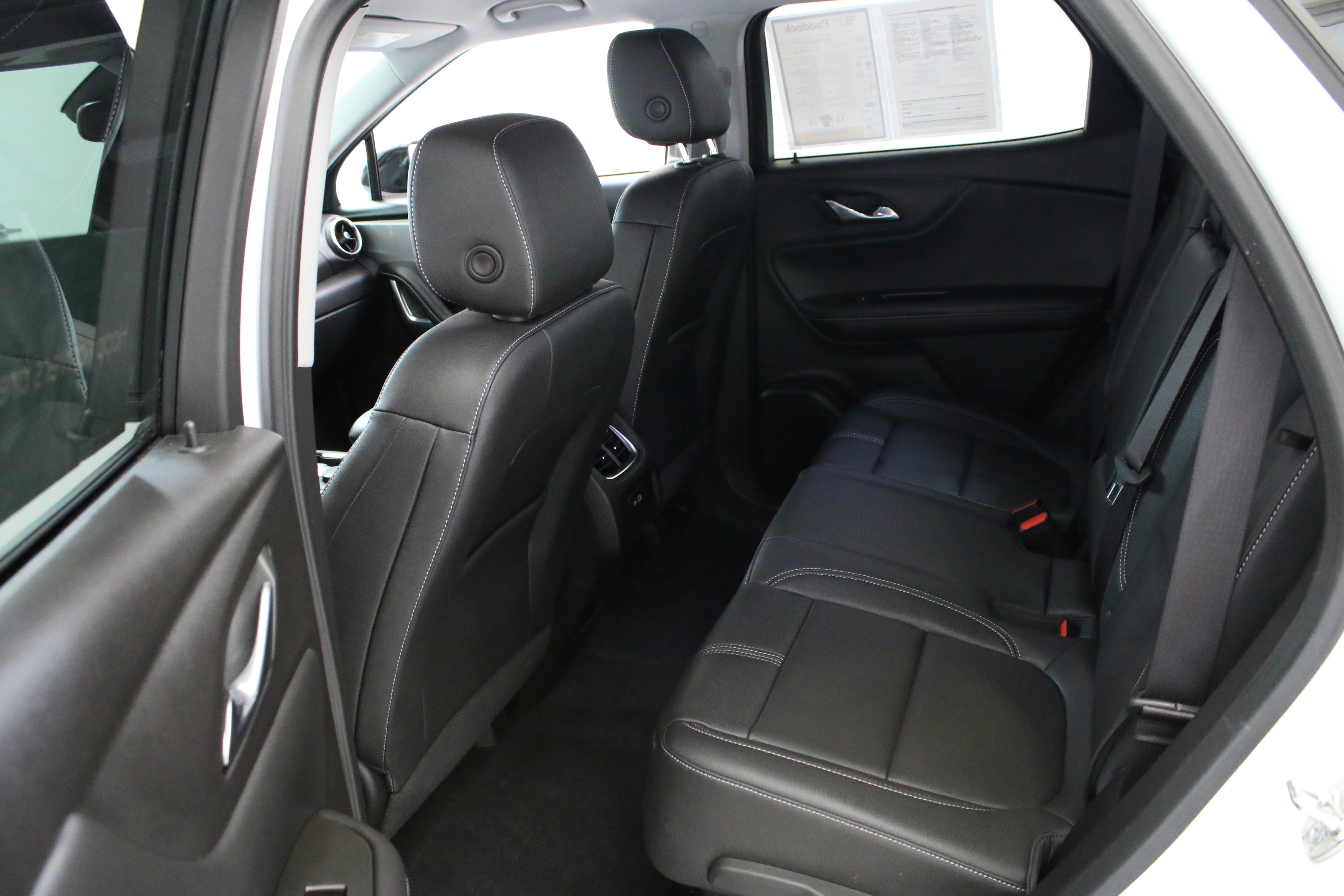 Certified 2024 Chevrolet Blazer LT w/ Midnight/Sport Edition AWD/4WD image 29