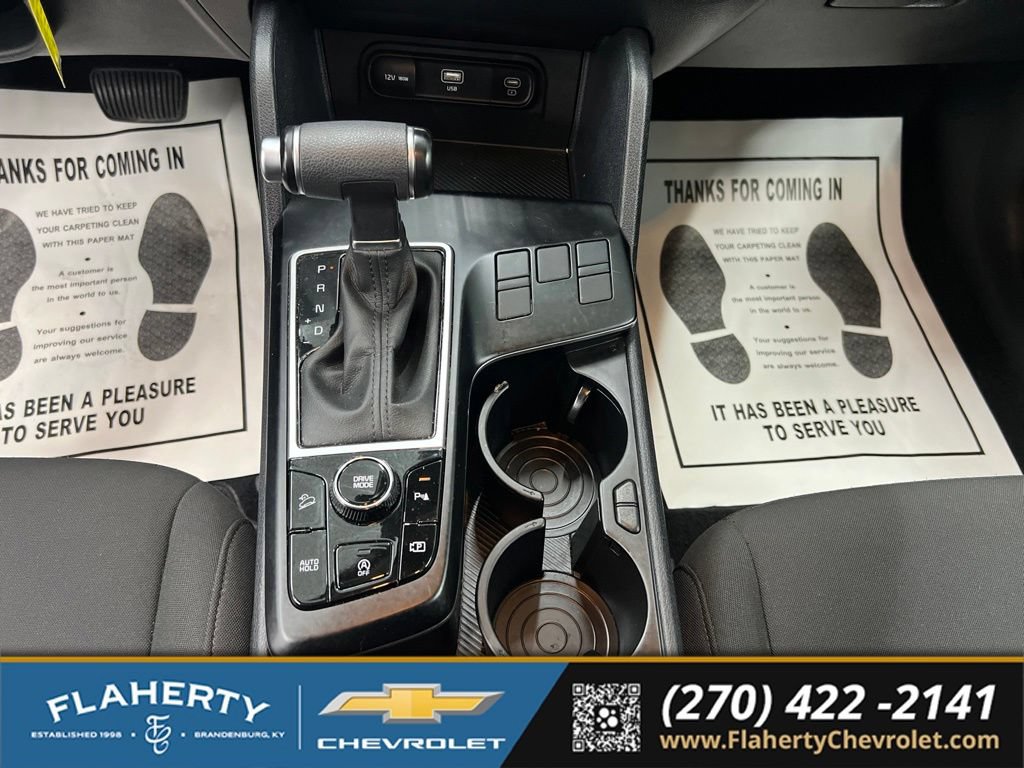 Used 2025 Kia Sportage LX FWD image 29