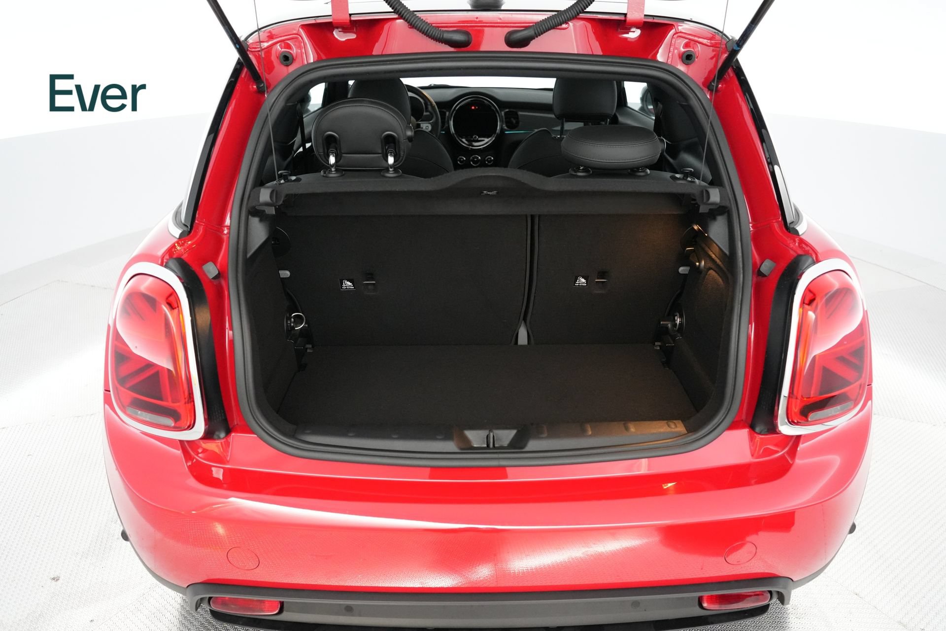 Used 2024 MINI Cooper SE w/ Signature Upholstery Package FWD image 8