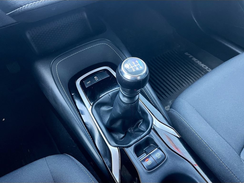 Used 2022 Toyota Corolla SE FWD image 16