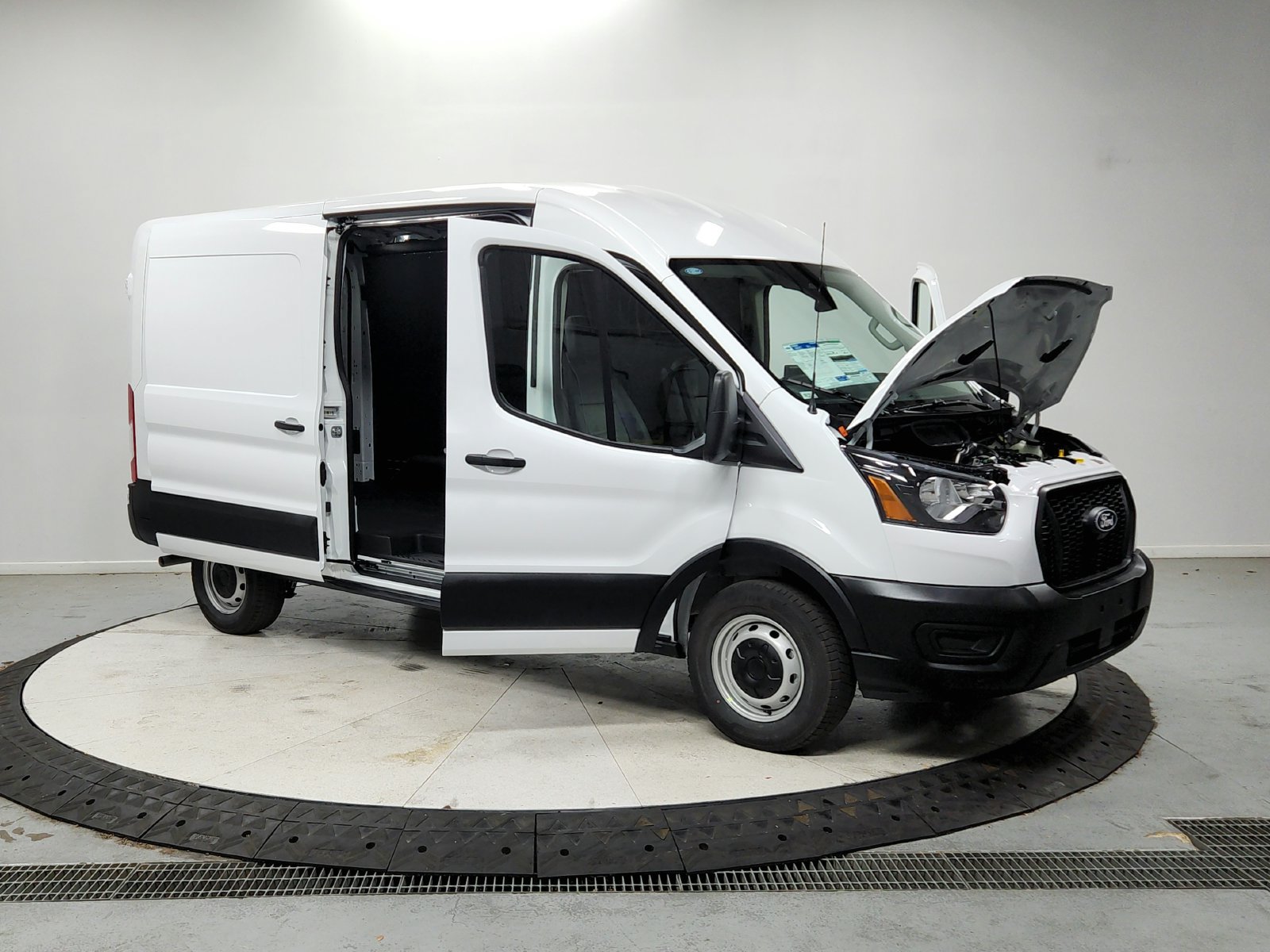 New 2027 Ford Transit 250 148 Medium Roof w/ Load Area Protection Package RWD image 10