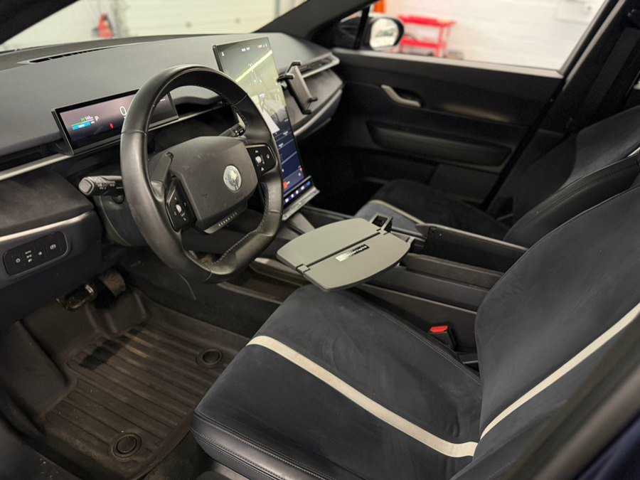 Used 2023 Fisker Ocean One AWD/4WD image 19