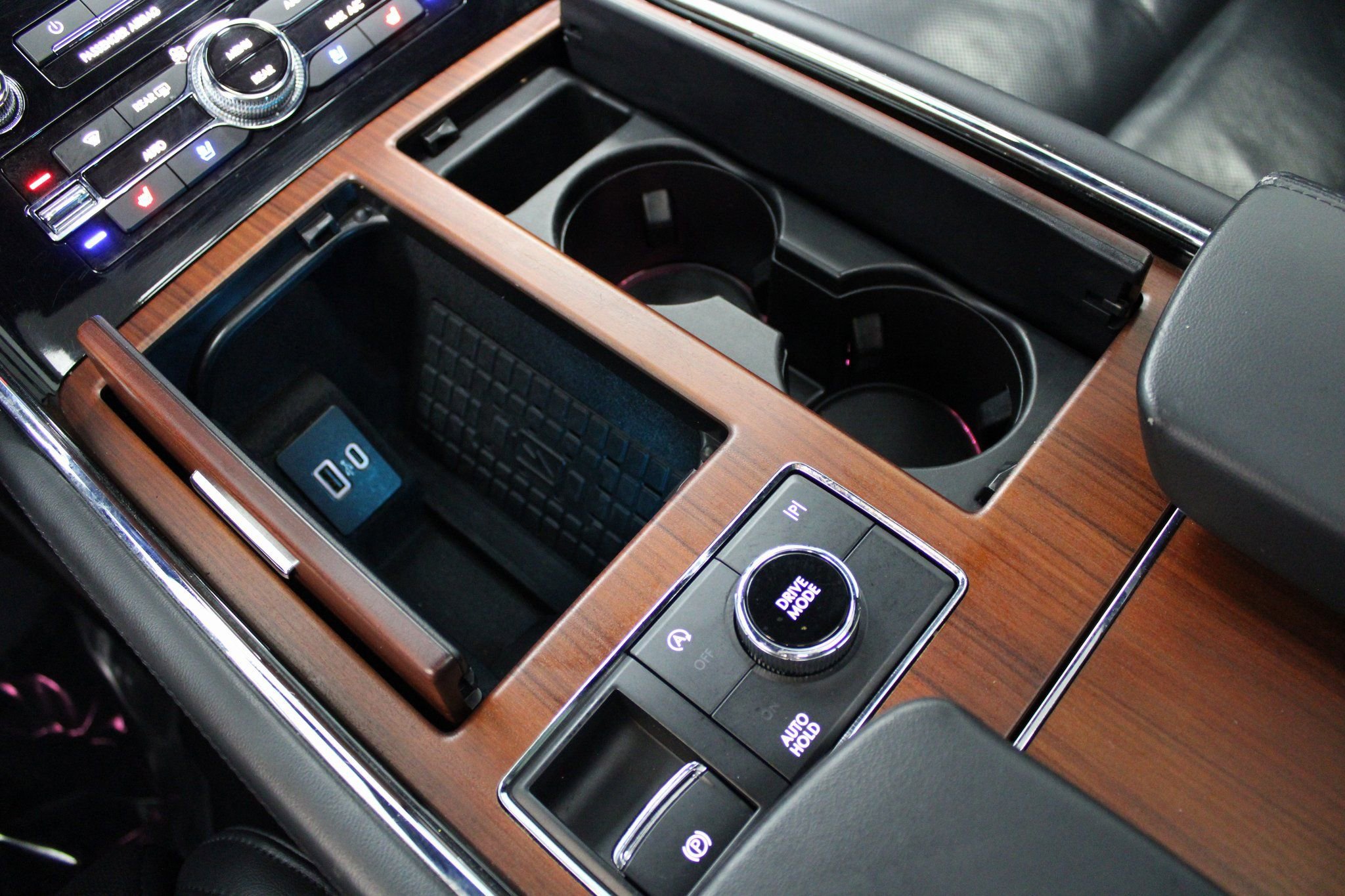 Used 2023 Lincoln Navigator Reserve image 40