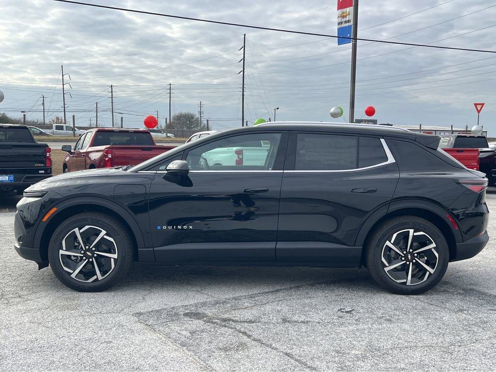 New 2026 Chevrolet Equinox EV LT image 16