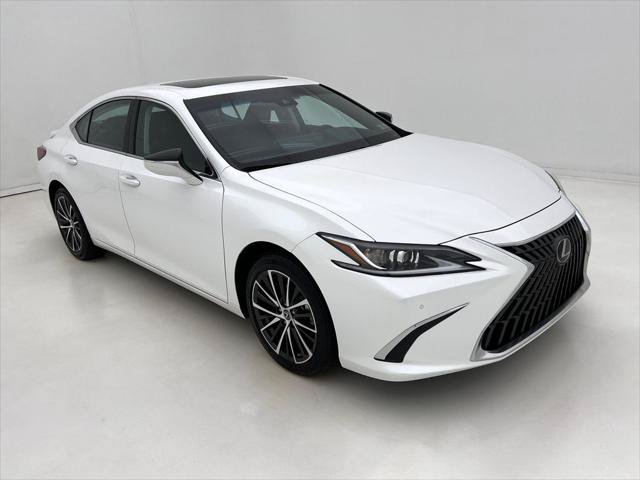 Certified 2025 Lexus ES 350 w/ Premium Package FWD image 2