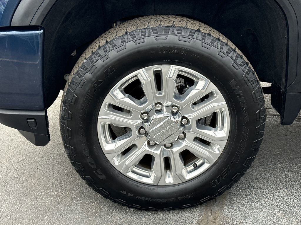 Certified 2023 GMC Sierra 3500 Denali w/ Denali Ultimate Package image 13