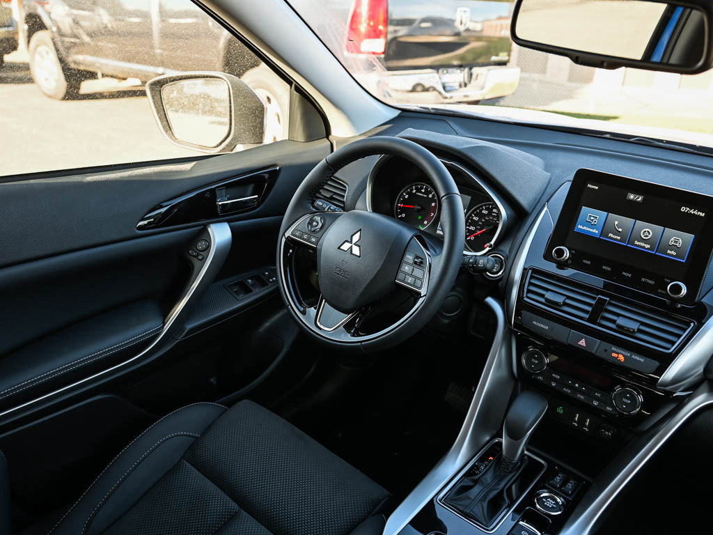 New 2026 Mitsubishi Eclipse Cross SE AWD/4WD image 14