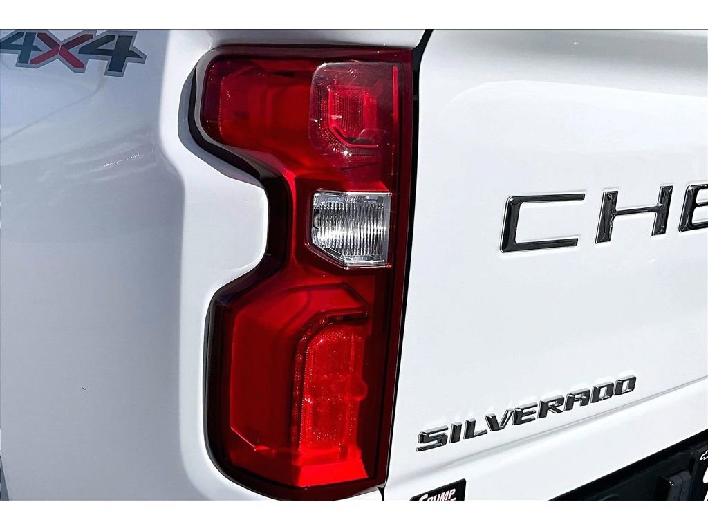 Used 2020 Chevrolet Silverado 2500 LTZ w/ LTZ Plus Package image 19