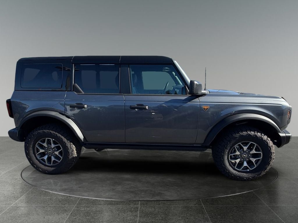 Used 2025 Ford Bronco Badlands AWD/4WD image 10