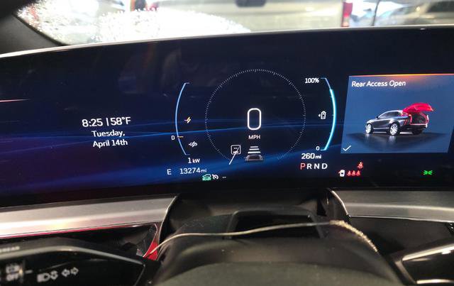 Used 2024 Cadillac Lyriq Sport AWD/4WD image 8