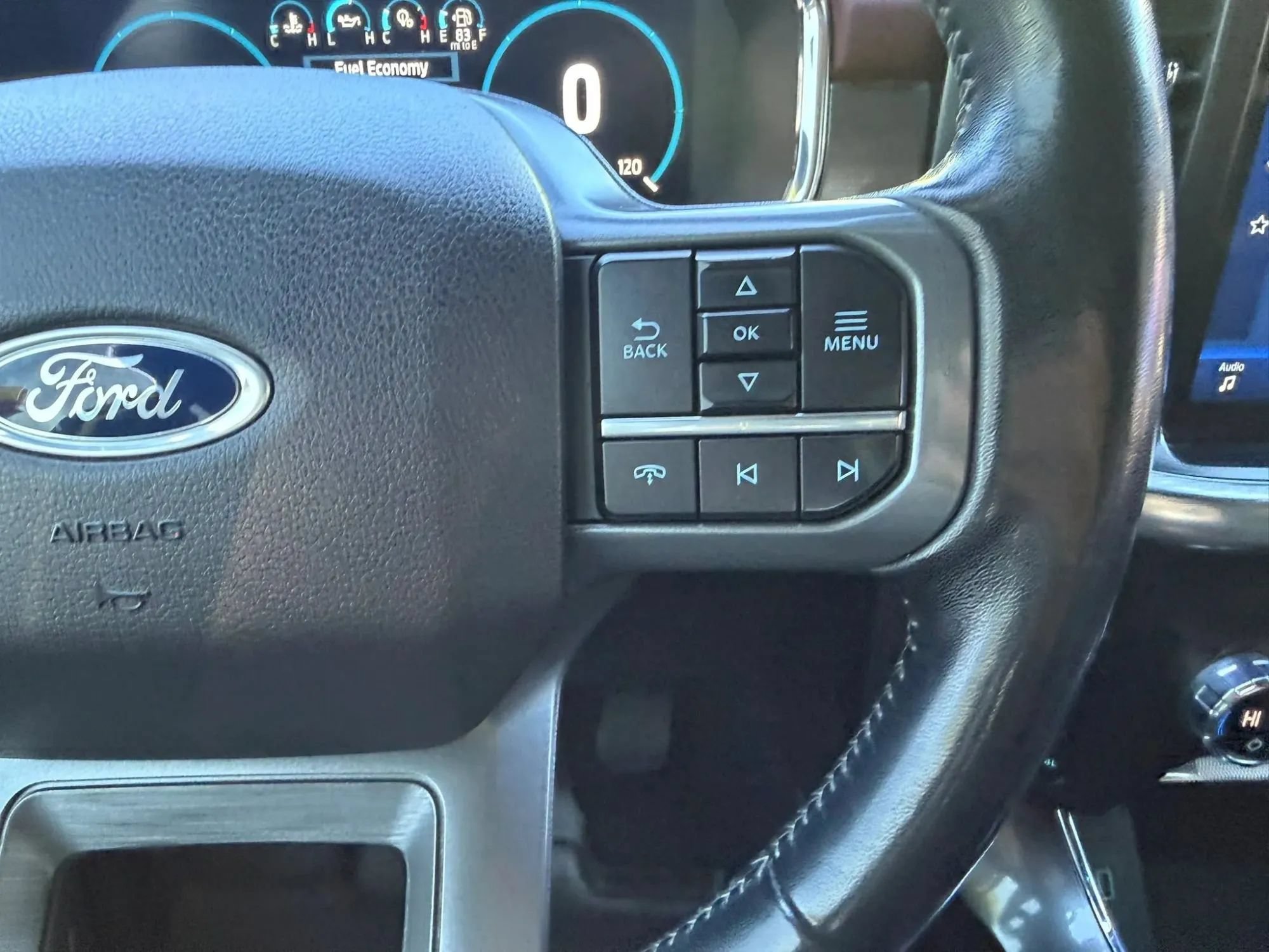 Used 2021 Ford F150 Lariat w/ Equipment Group 502A High AWD/4WD image 30