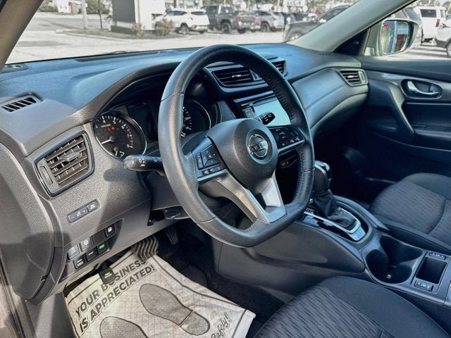 Used 2020 Nissan Rogue S w/ Special Edition Package AWD/4WD image 9