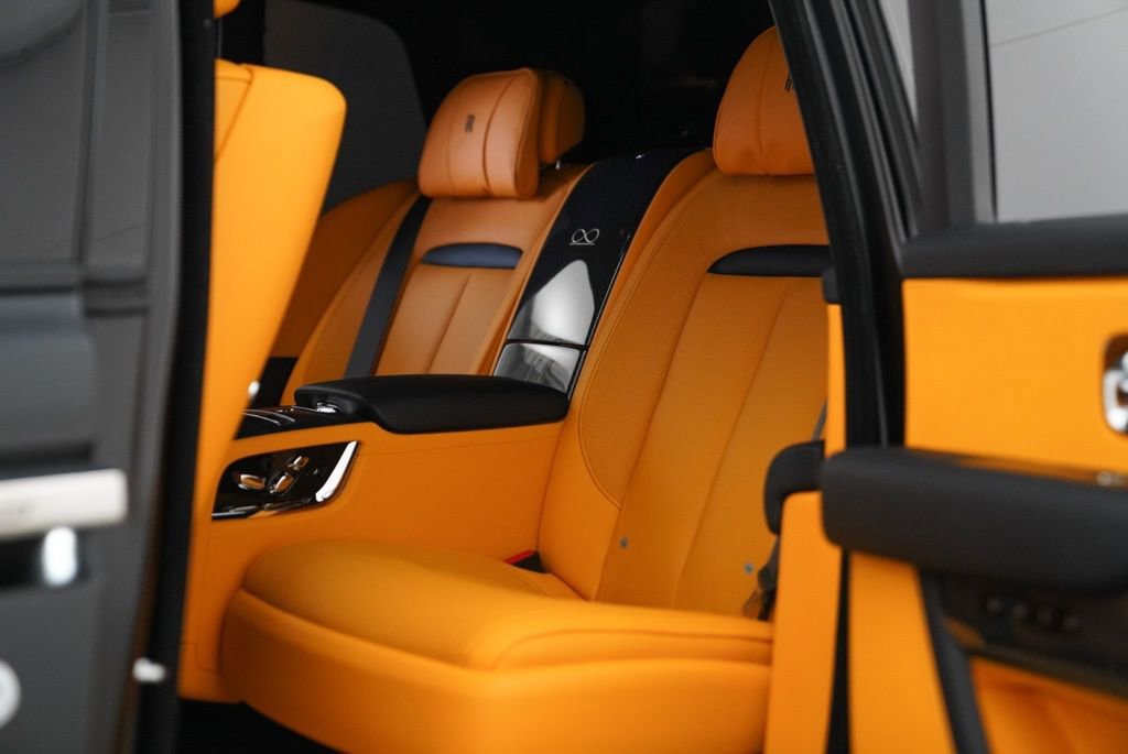 Certified 2024 Rolls-Royce Cullinan Black Badge w/ Driver's Package image 29