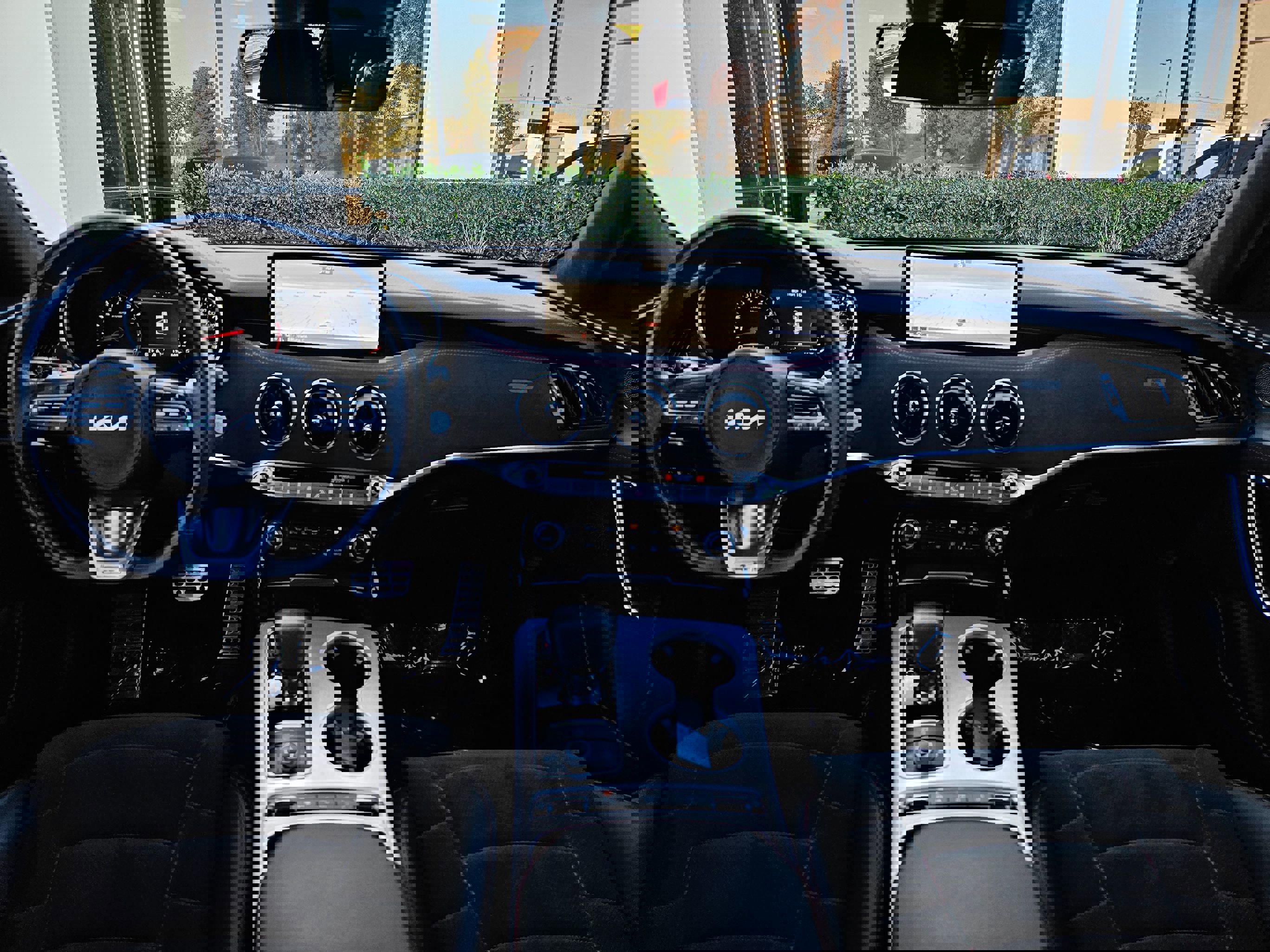 Used 2023 Kia Stinger GT2 w/ Option Group 015 image 21