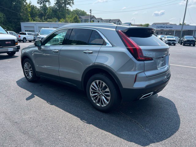 Used 2025 Cadillac XT4 Premium Luxury FWD image 22