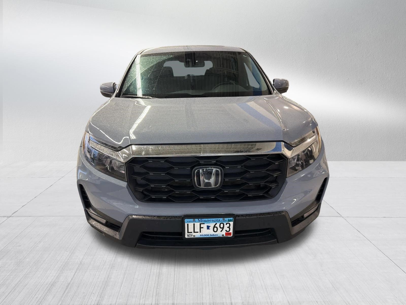Used 2023 Honda Passport EX-L image 2