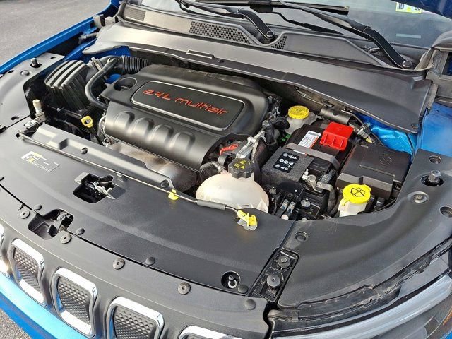 Certified 2022 Jeep Compass Latitude w/ Convenience Group image 32