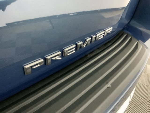 New 2026 Chevrolet Suburban Premier AWD/4WD image 15