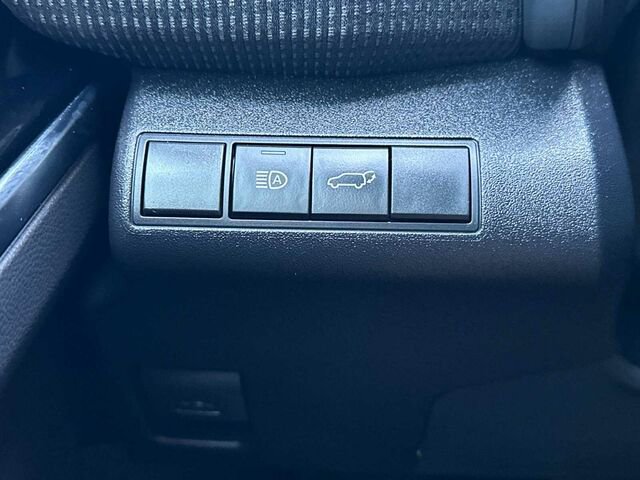 Used 2023 Subaru Solterra AWD image 32