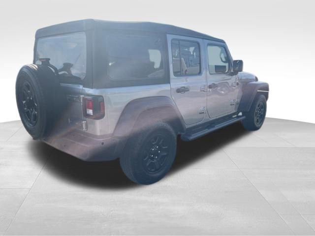 Used 2018 Jeep Wrangler Unlimited Sport AWD/4WD image 8