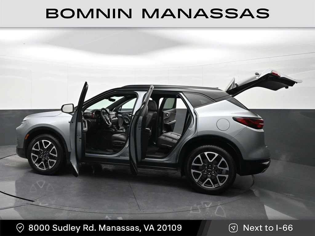 Used 2024 Chevrolet Blazer RS w/ Driver Confidence II Package image 41