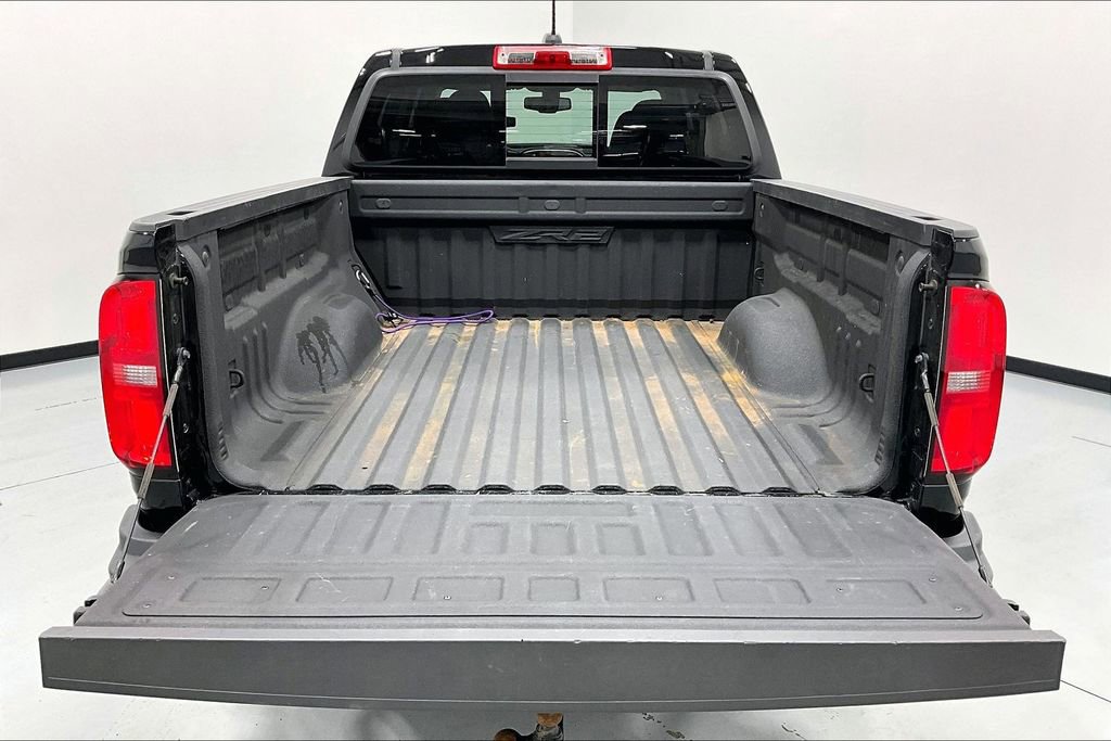 Used 2022 Chevrolet Colorado ZR2 w/ Colorado ZR2 Bison Edition AWD/4WD image 36