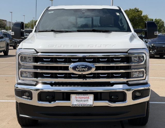 Used 2025 Ford F250 Lariat AWD/4WD image 7