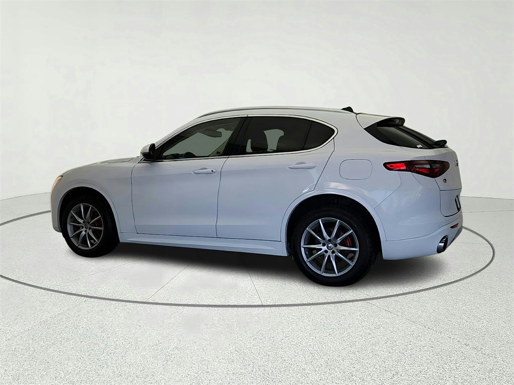 Used 2020 Alfa Romeo Stelvio Ti Lusso w/ Quick Order Package 22X Lusso image 5