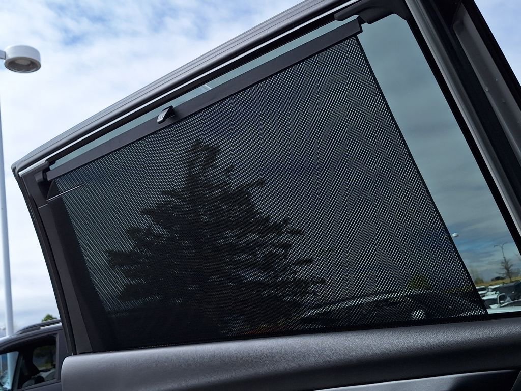 Used 2021 Subaru Ascent Limited w/ Popular Package #2A image 16