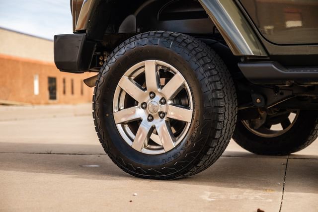 Used 2016 Jeep Wrangler Unlimited Sahara w/ Max Tow Package image 46