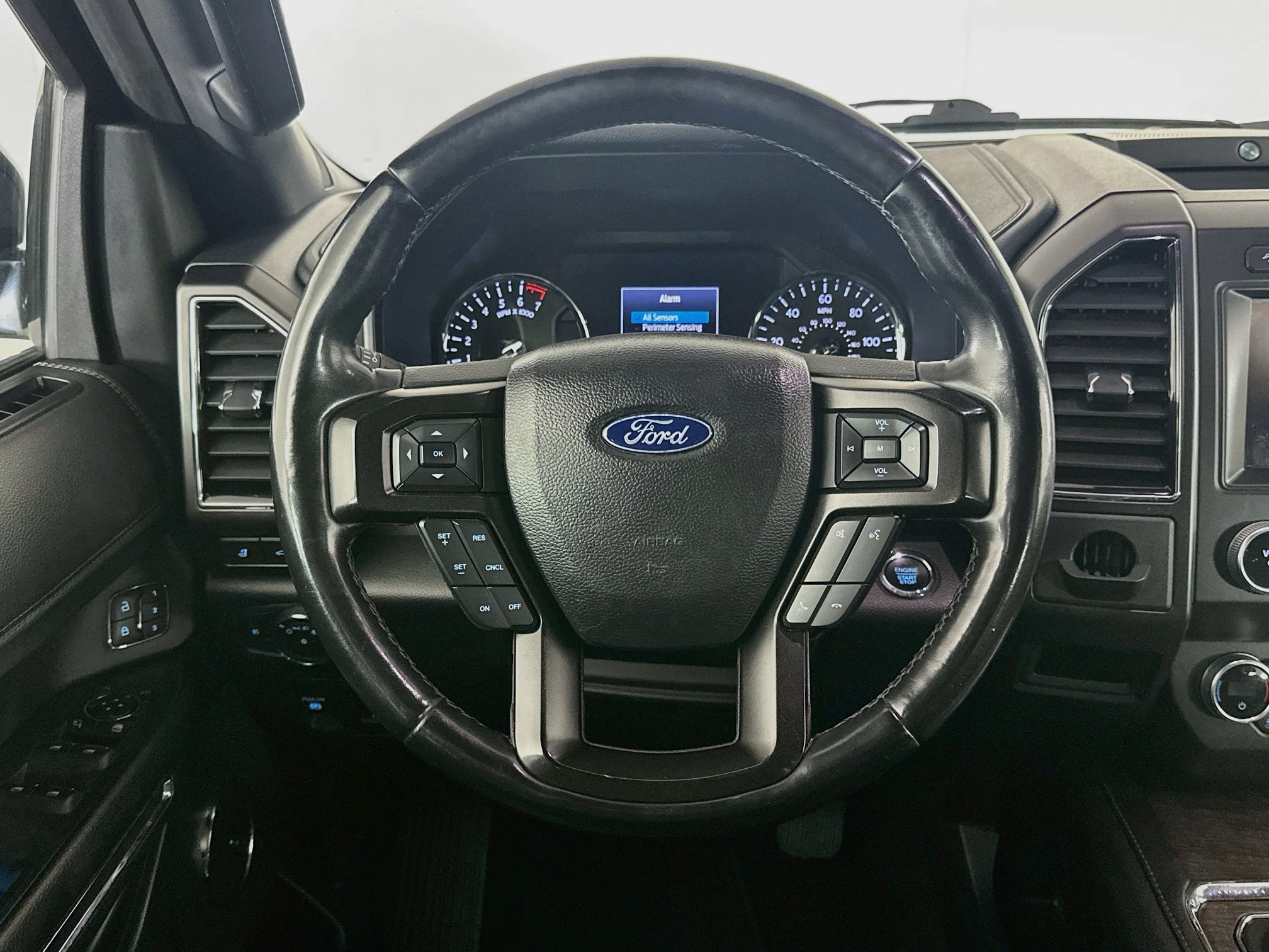 Used 2020 Ford Expedition Max Limited AWD/4WD image 18