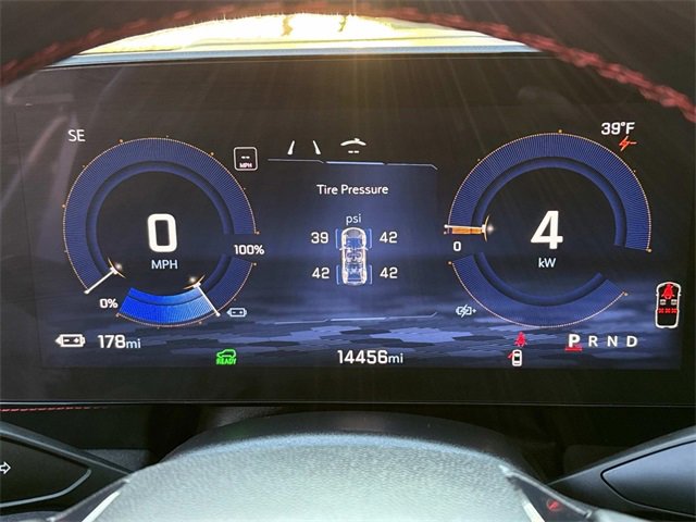 Used 2024 Chevrolet Blazer EV RS image 23