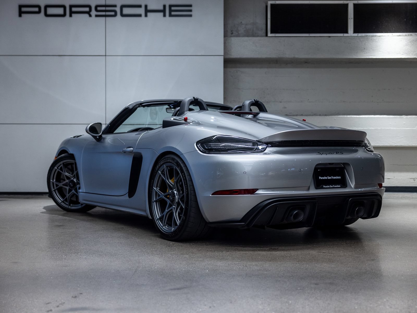 Certified 2025 Porsche 718 Boxster Spyder RS RWD image 3