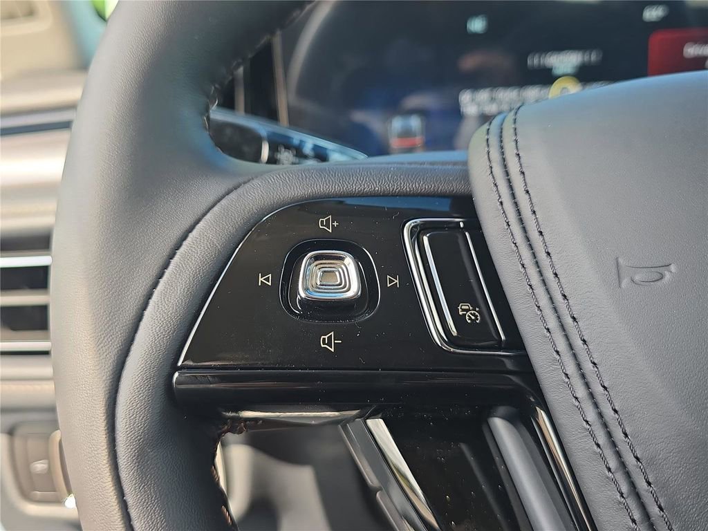 New 2026 Lincoln Aviator AWD image 24