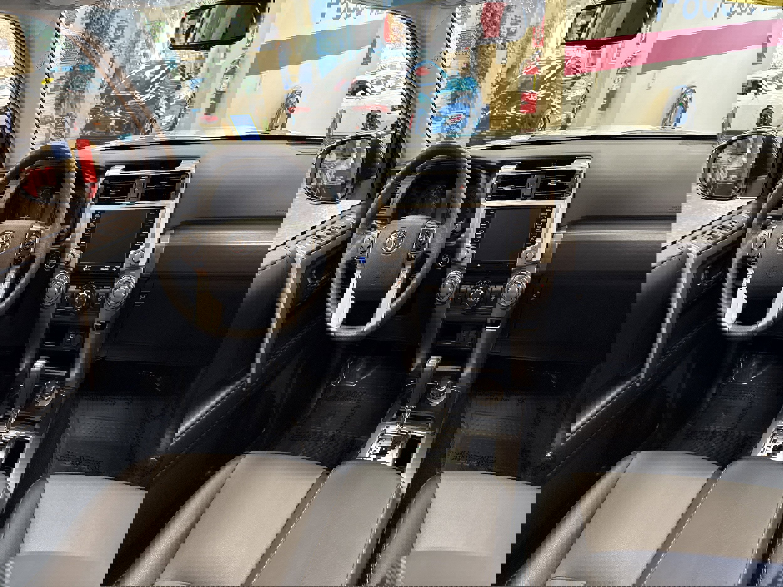 Used 2022 Toyota 4Runner SR5 Premium image 21