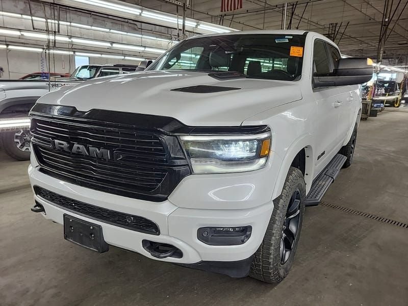 Used 2022 RAM 1500 Laramie AWD/4WD image 1