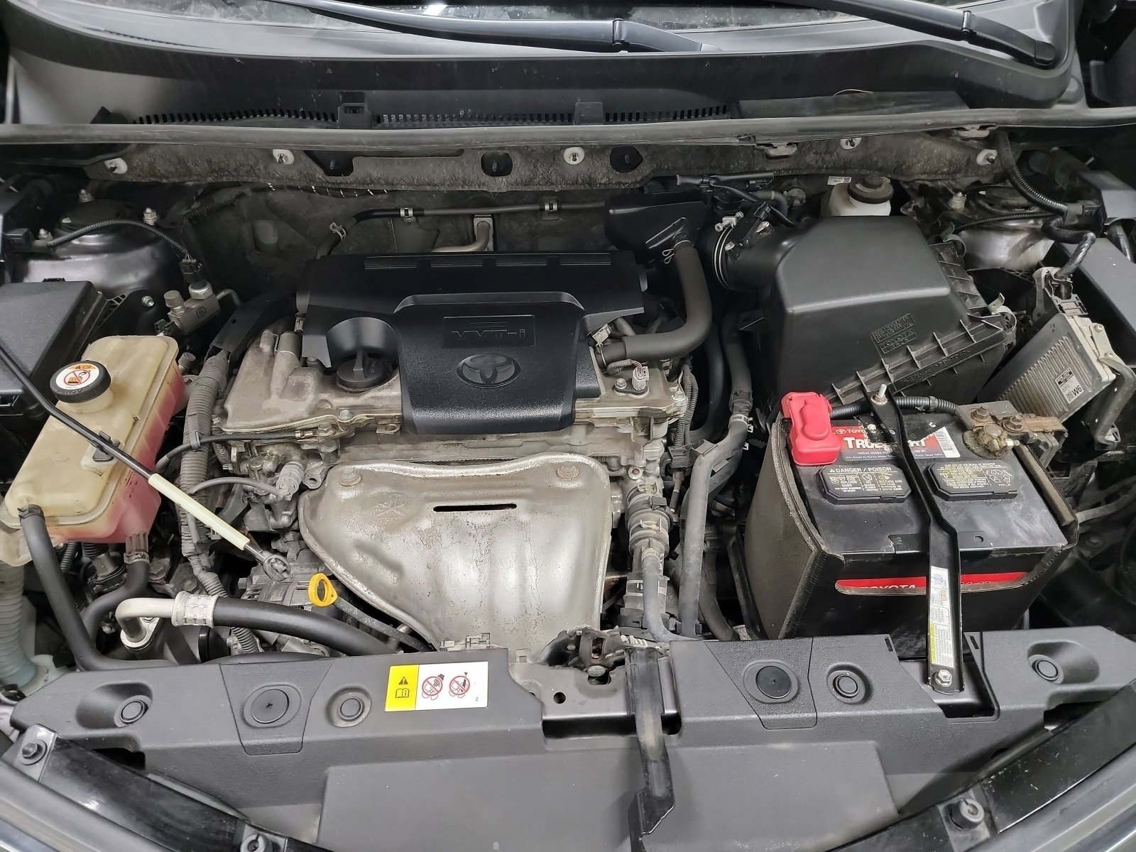 Used 2018 Toyota RAV4 Limited image 14