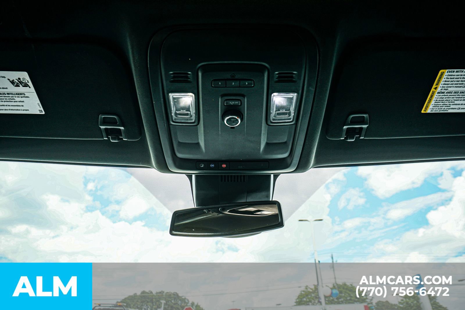 Used 2024 Chevrolet Suburban LT RWD image 63