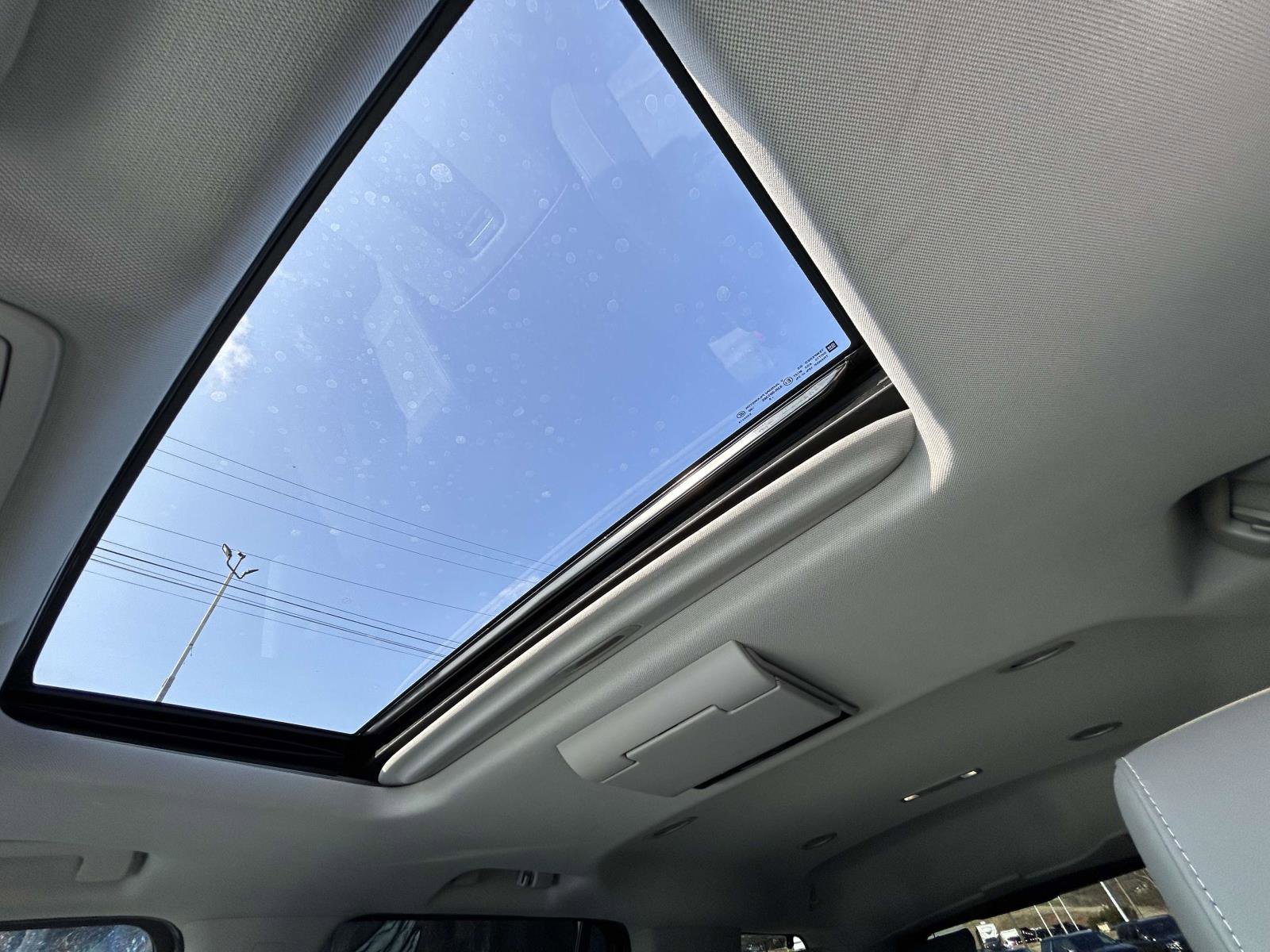 Used 2019 Chevrolet Tahoe LT image 12