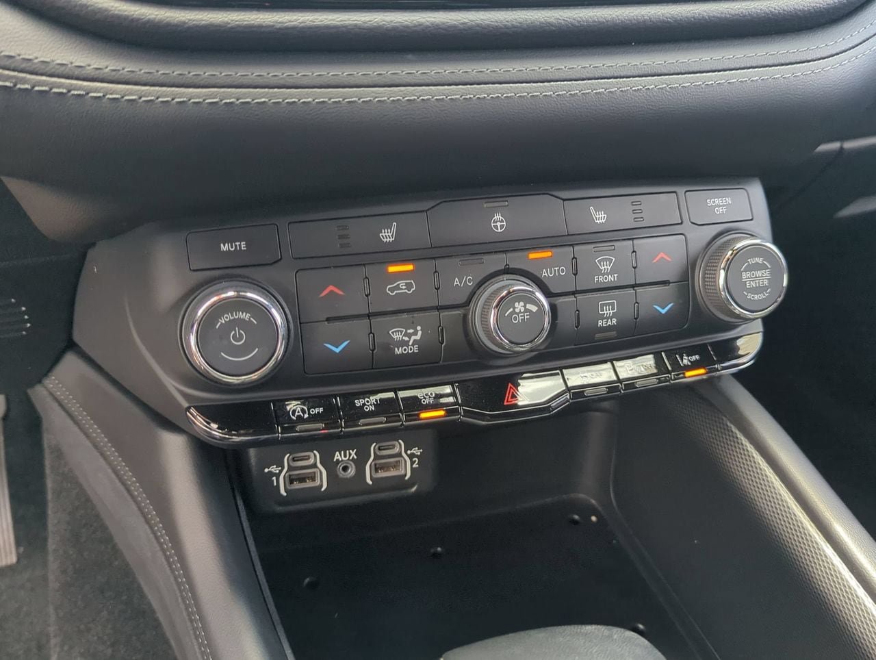 Used 2022 Dodge Durango GT RWD image 27
