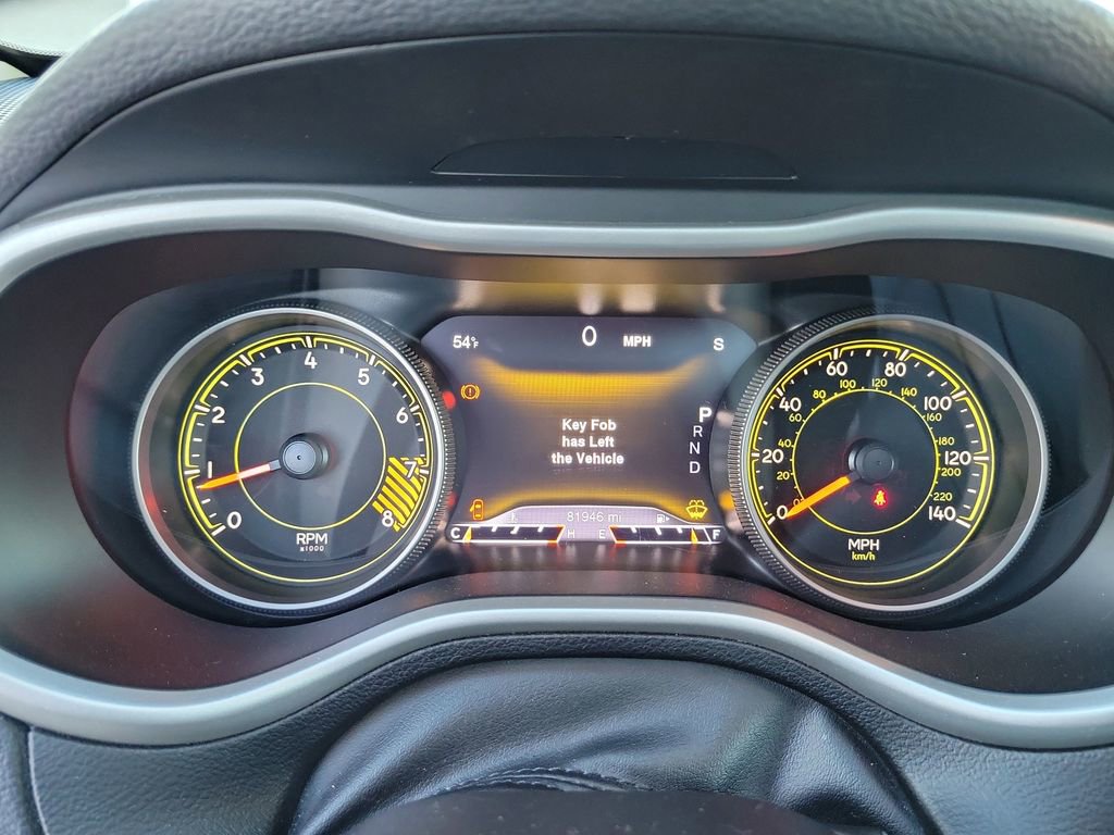 Used 2018 Jeep Cherokee Trailhawk image 19