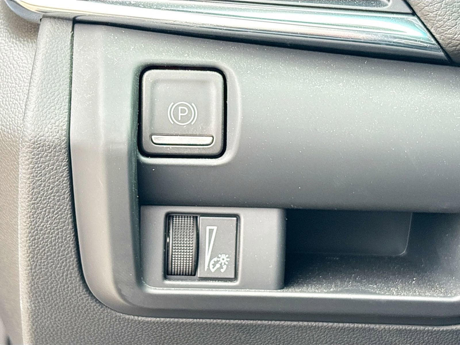 Used 2025 Cadillac CT4 Sport image 10